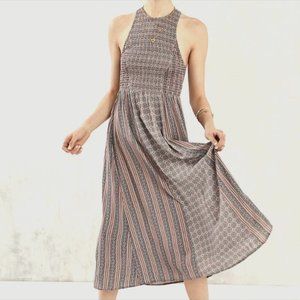 Kimchi Blue | Joclyn | Smocked Bodice Midi Dress | Urban Outfitters | Small